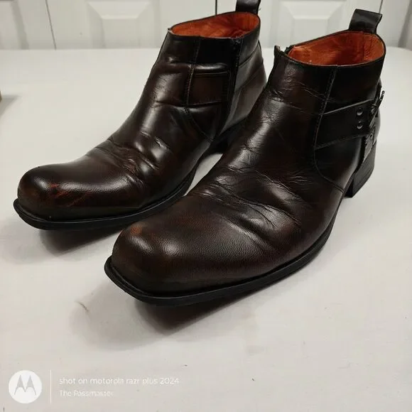 Men's Robert Wayne Zip-Up Distressed Buckle Emblem Dagger Boots US Size 10 - Picture 12 of 15